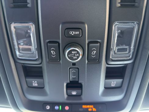 New 2025 Chevrolet Tahoe RST w/ RST Capability Package AWD/4WD image 39