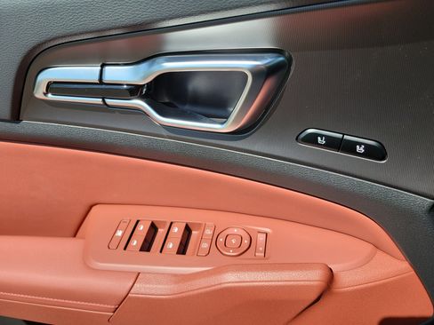 New 2026 Kia Sportage SX Prestige AWD/4WD image 19