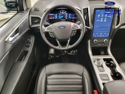 Used 2023 Ford Edge SEL AWD/4WD image 25