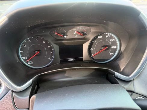 Used 2022 Chevrolet Equinox LS image 6