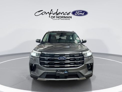 New 2026 Ford Explorer Active w/ Active Comfort Package RWD image 2