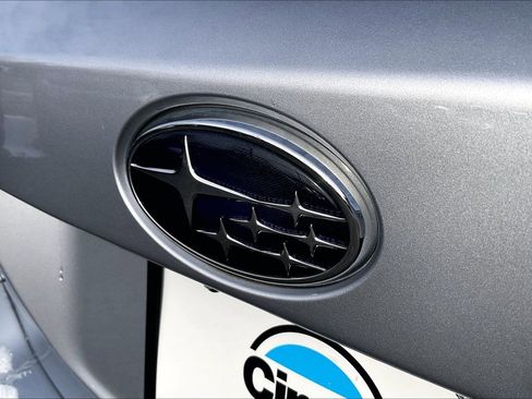 Used 2020 Subaru Outback Premium image 29