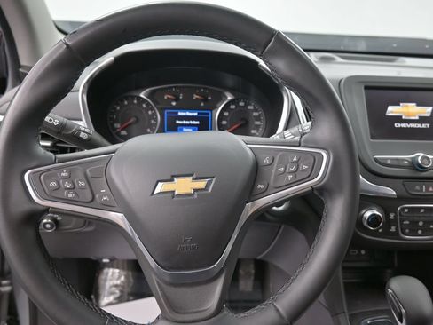 Used 2023 Chevrolet Equinox LT AWD/4WD image 35