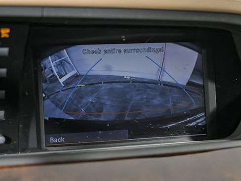 Used 2010 Mercedes-Benz S 550 4MATIC image 30