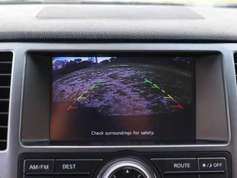 Used 2014 Nissan Armada Platinum RWD image 37