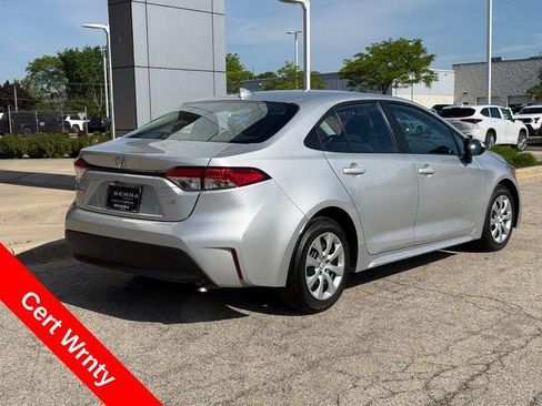 Used 2025 Toyota Corolla LE FWD image 3