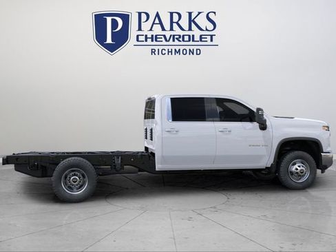 New 2025 Chevrolet Silverado 3500 W/T w/ WT Convenience Package image 5