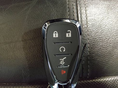 Used 2020 Chevrolet Blazer LT w/ Sound & Technology Package image 32