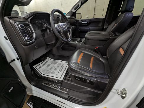Used 2021 GMC Sierra 1500 AT4 w/ AT4 Premium Package AWD/4WD image 13