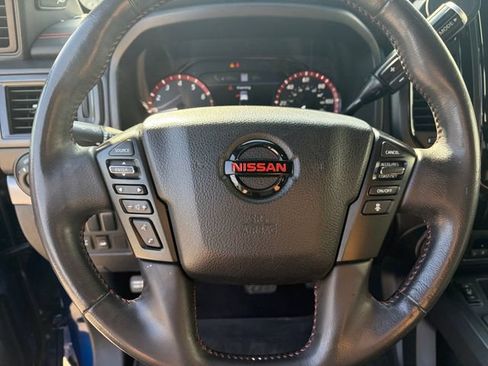 Used 2020 Nissan Titan PRO-4X w/ Pro-4x Convenience Package AWD/4WD image 7