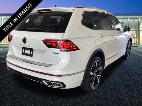 Used 2024 Volkswagen Tiguan SEL R-Line AWD/4WD image 27