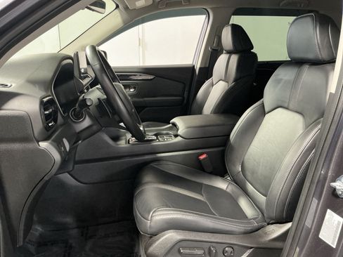Used 2023 Honda Pilot EX-L image 14