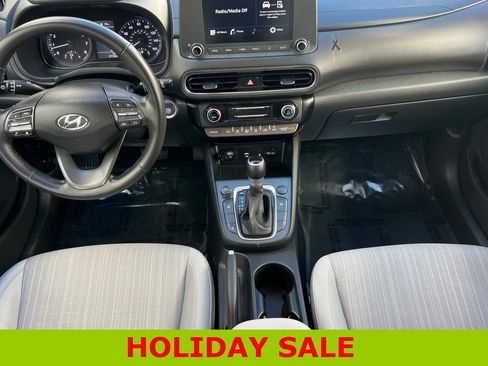 Used 2022 Hyundai Kona SEL w/ Convenience Package image 14