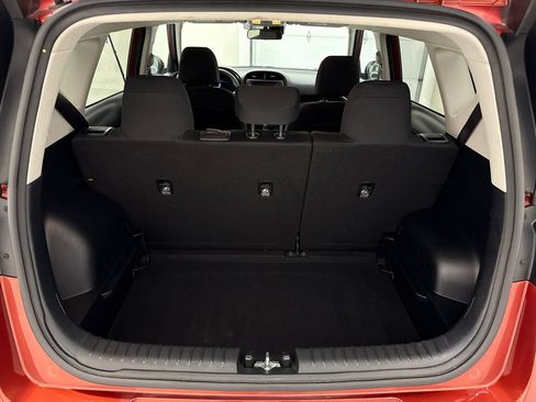 Used 2024 Kia Soul LX w/ Option Group 015 FWD image 26
