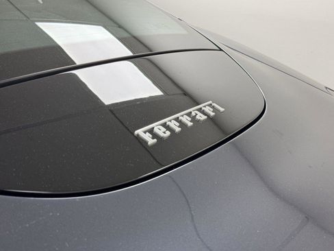 Used 2023 Ferrari Roma RWD image 34