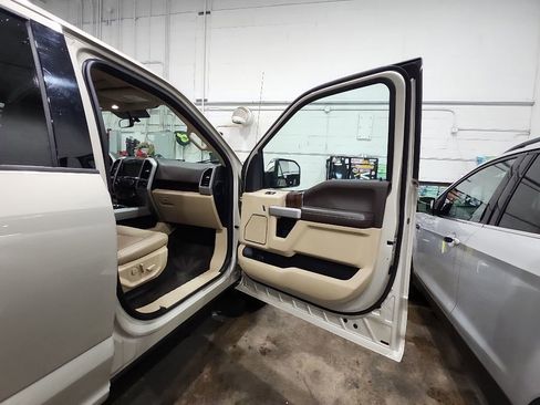 Used 2018 Ford F150 Lariat AWD/4WD image 21