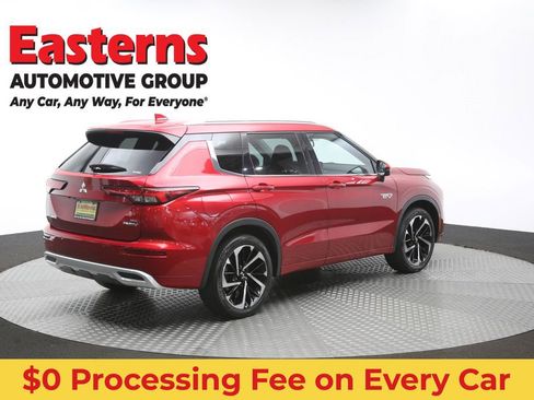 Used 2023 Mitsubishi Outlander SEL AWD/4WD image 43