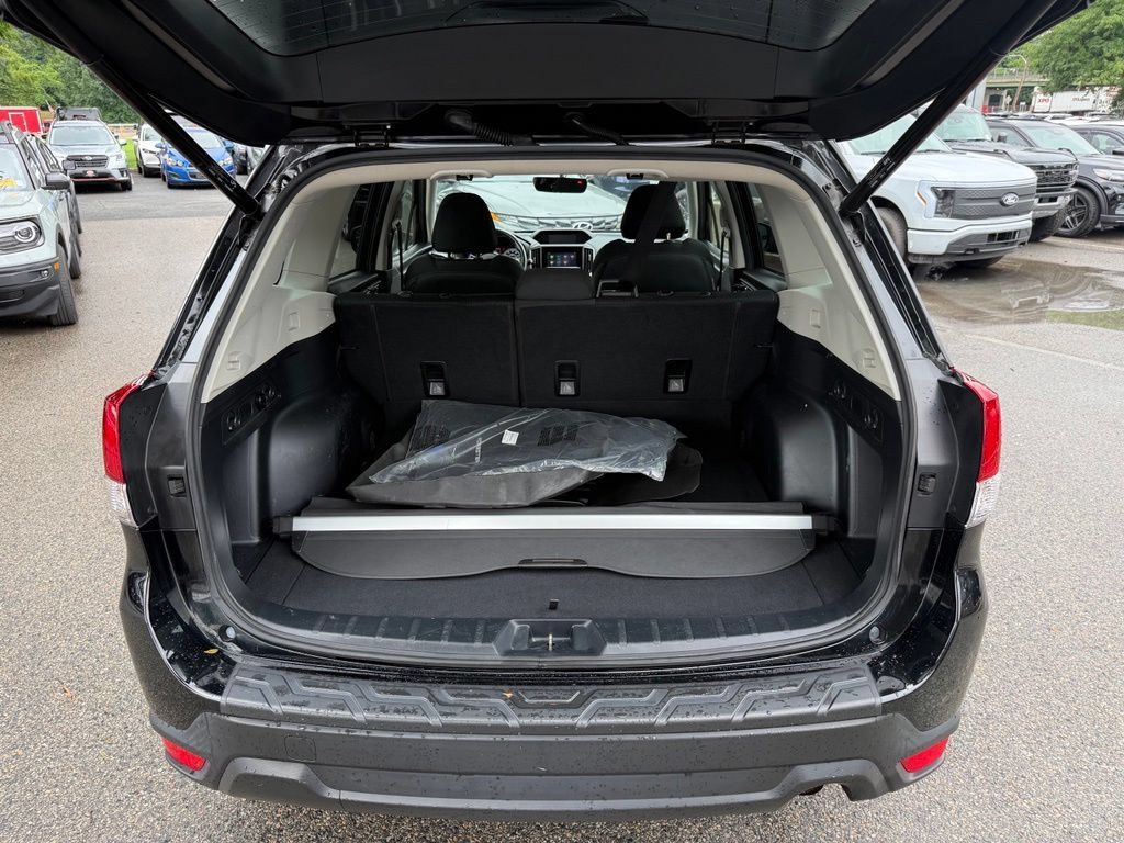 Certified 2024 Subaru Forester Premium AWD/4WD image 26