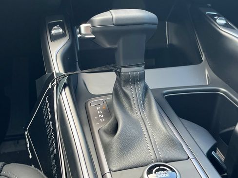 New 2026 Kia Sorento S FWD image 32