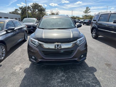 Used 2021 Honda HR-V EX-L image 2