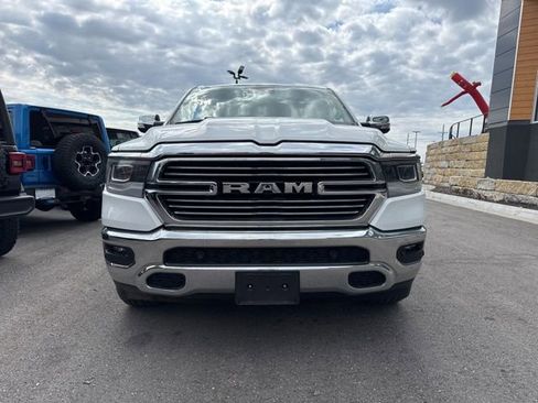 Used 2022 RAM 1500 Laramie AWD/4WD image 9