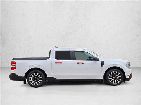 Used 2024 Ford Maverick XL FWD image 4