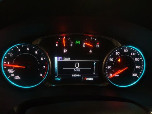 Used 2018 Chevrolet Malibu LT FWD image 23