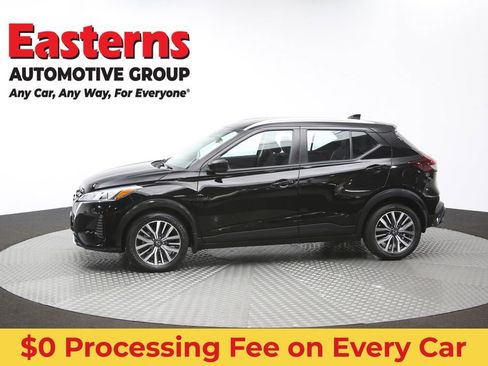 Used 2023 Nissan Kicks SV FWD image 57
