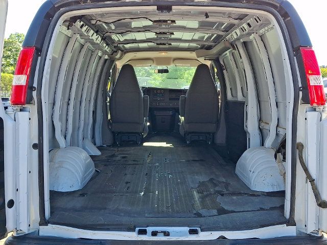 Used 2020 GMC Savana 2500 w/ Driver Convenience Package RWD image 31