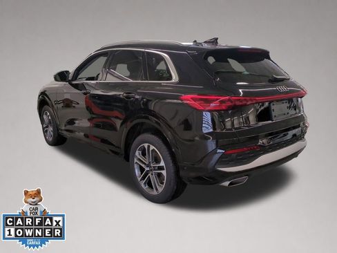 Used 2025 Audi Q5 Premium w/ Convenience Package AWD/4WD image 6