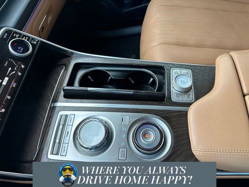 Used 2023 Genesis GV80 2.5T w/ Prestige 20" Package image 19