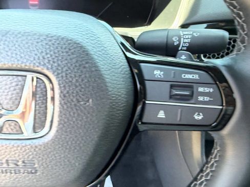 Used 2022 Honda Civic Sport image 16