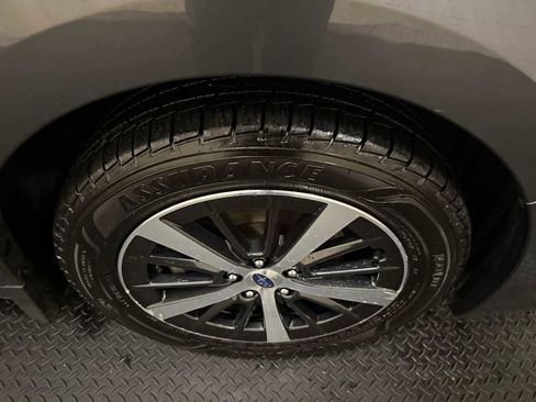 Used 2021 Subaru Impreza Premium image 12