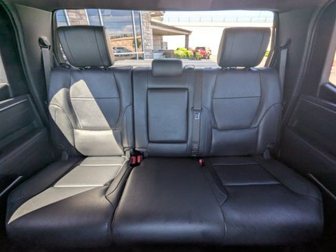 Used 2022 Toyota Tundra Platinum AWD/4WD image 24