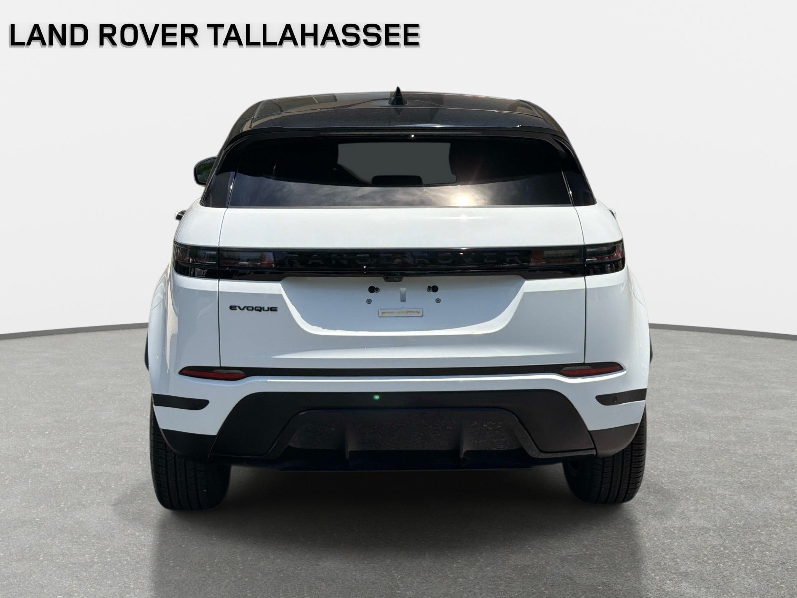 Used 2026 Land Rover Range Rover Evoque S AWD/4WD image 6