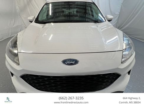 Used 2021 Ford Escape SE FWD image 2