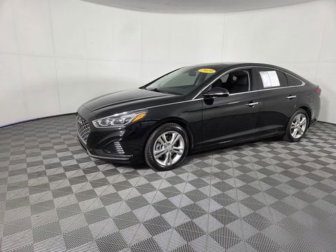 Used 2019 Hyundai Sonata Limited w/ Ultimate Package 04 FWD image 9