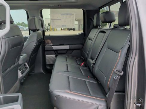 New 2026 Ford F250 4x4 Crew Cab Super Duty image 45