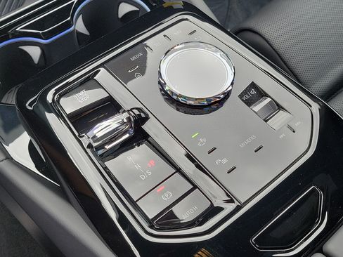 New 2027 BMW 540i xDrive AWD/4WD image 21