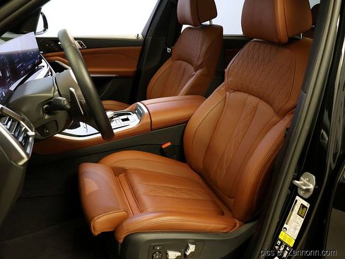 Certified 2024 BMW X5 M60i AWD/4WD image 10