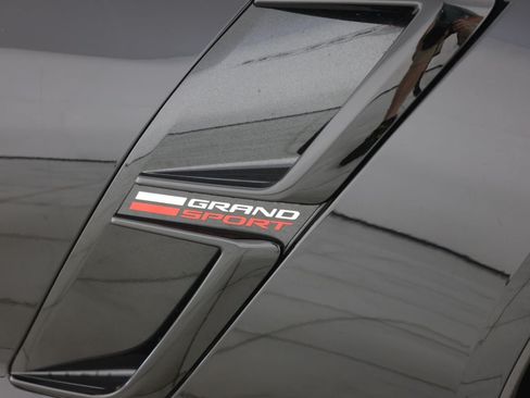 Used 2019 Chevrolet Corvette Grand Sport RWD image 15