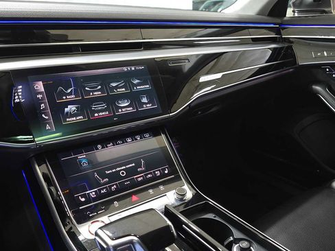 Used 2020 Audi S8 L w/ S8 Executive Package AWD/4WD image 42