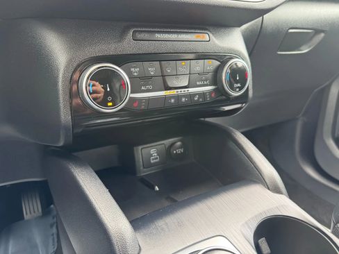 Used 2022 Ford Escape SEL w/ Technology Package FWD image 52