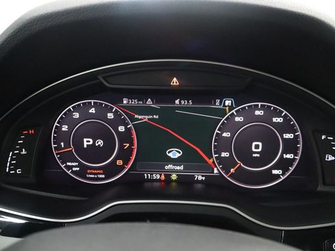 Used 2017 Audi Q7 3.0T Premium Plus AWD/4WD image 39