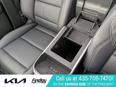 Used 2025 GMC Terrain Elevation w/ Elevation Premium Package AWD/4WD image 27