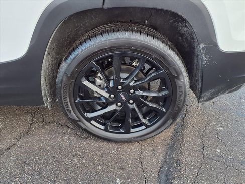 Certified 2023 GMC Terrain SLE w/ Elevation Edition image 37