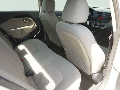 Used 2014 Kia Rio LX FWD image 14