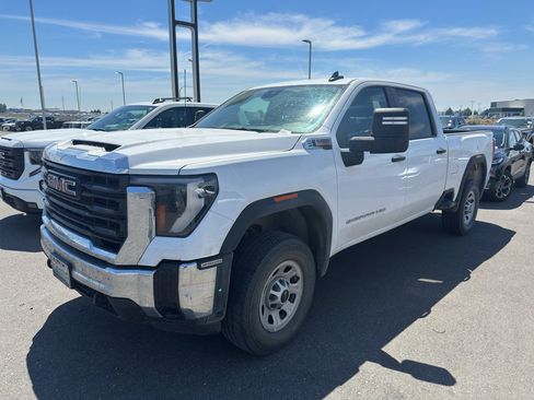 Used 2024 GMC Sierra 2500 Pro AWD/4WD image 1