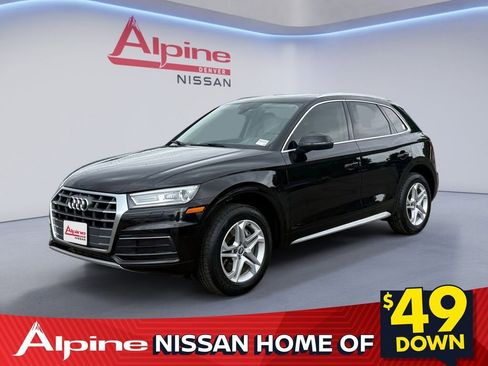 Used 2019 Audi Q5 2.0T Premium Plus w/ Convenience Package AWD/4WD image 1