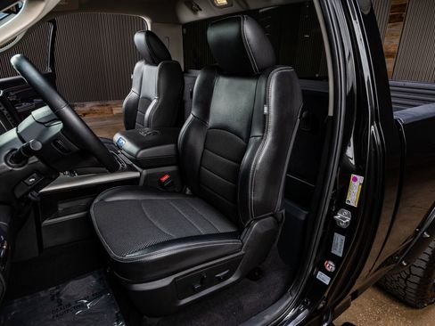 Used 2017 RAM 1500 Sport w/ Black Ram 1500 Sport Group image 29